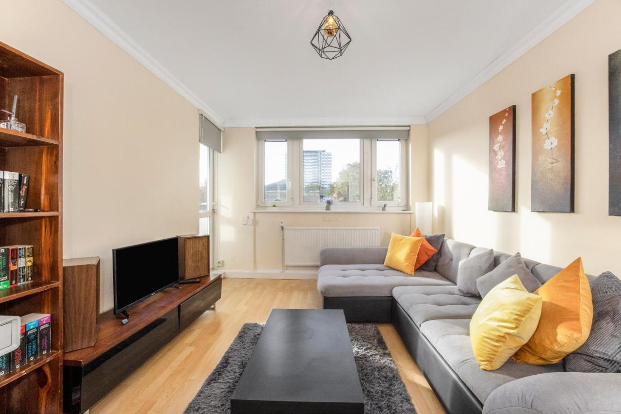 Easy Living Near Angel And City University Лондон Екстериор снимка